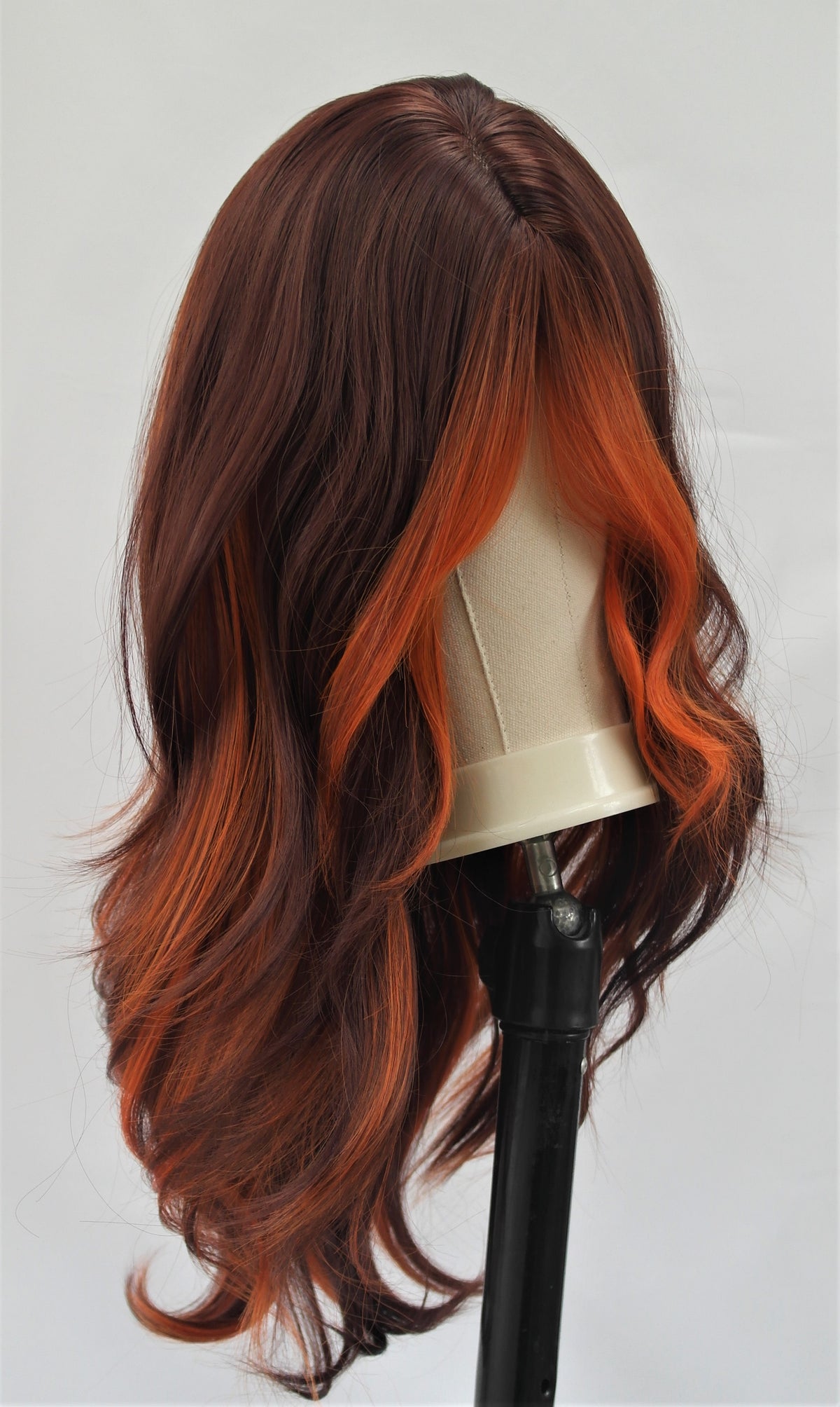 Peluca Naranja Rubio Ombré con Flequillo